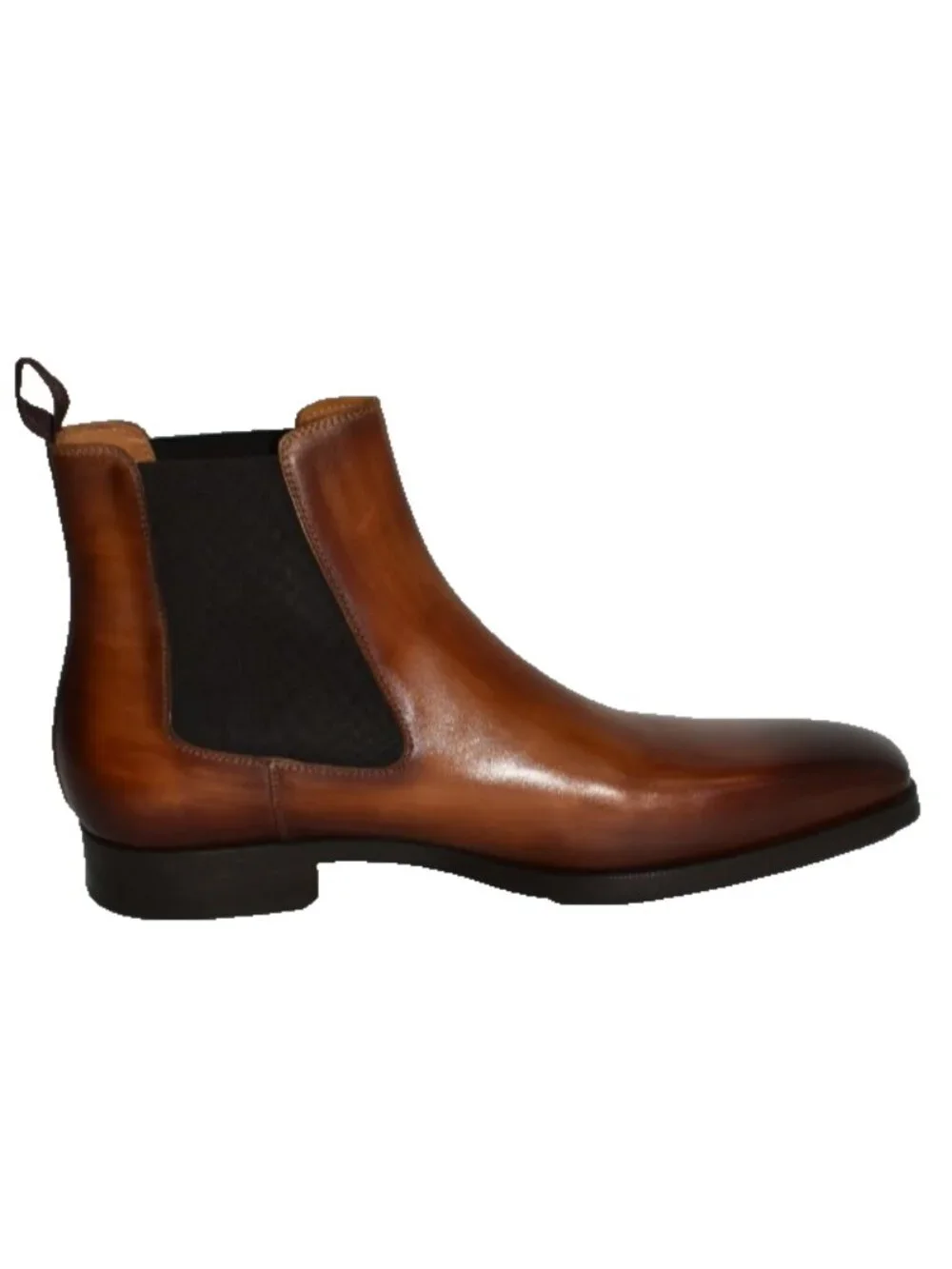New! MAGNANNI Riley Smooth Leather Chelsea Boots Cognac Brown Size 10.5 M DD150A